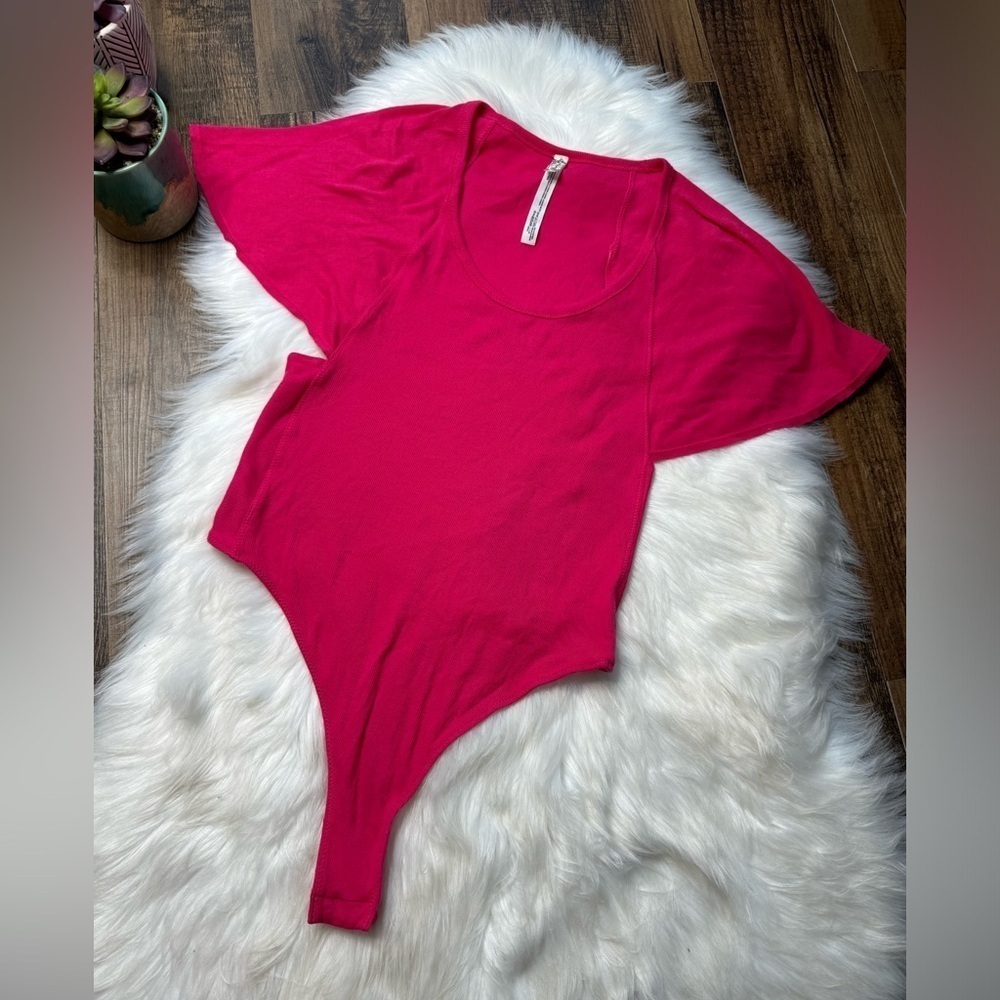 FREE PEOPLE
Byron Ribbed Flutter-Sleeve Bodysuit - Picture 3 of 6